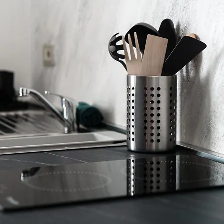 Blue House - Downtown Apartamento Como