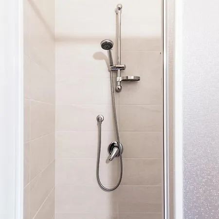 Blue House - Downtown * Como