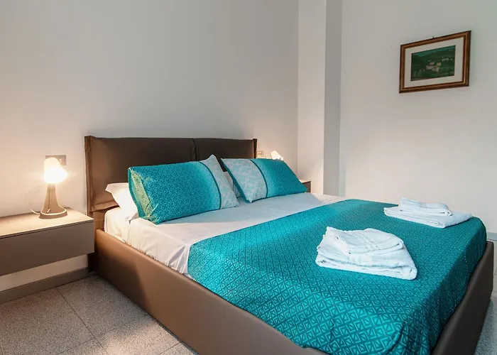 Blue House - Downtown Lägenhet Como