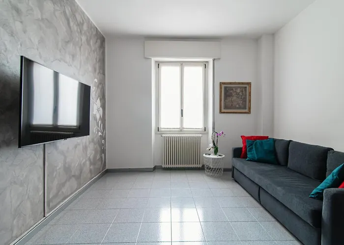 Blue House - Downtown * コモ