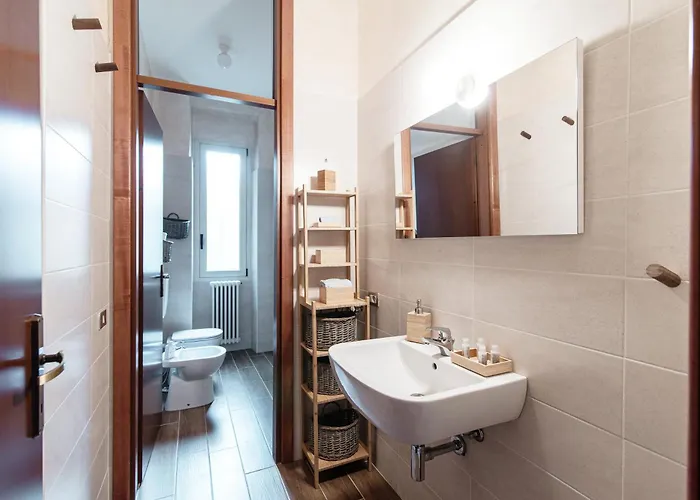 Blue House - Downtown Como